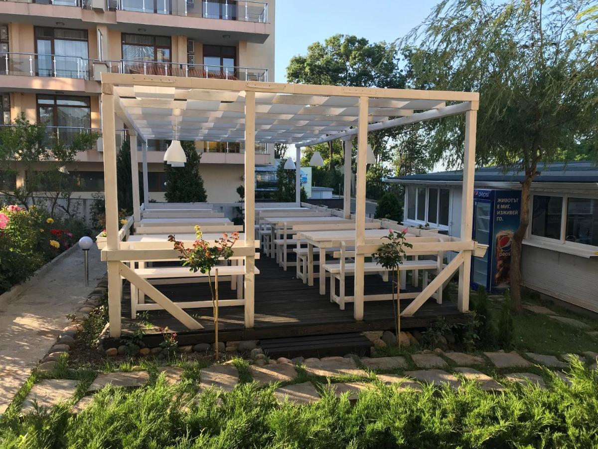 Family Hotel Akra Τσερνομόρετς Εξωτερικό φωτογραφία
