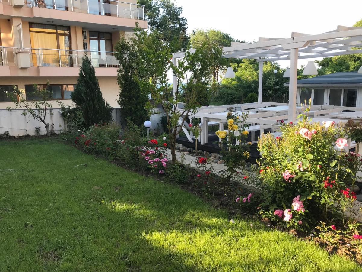 Family Hotel Akra Τσερνομόρετς Εξωτερικό φωτογραφία