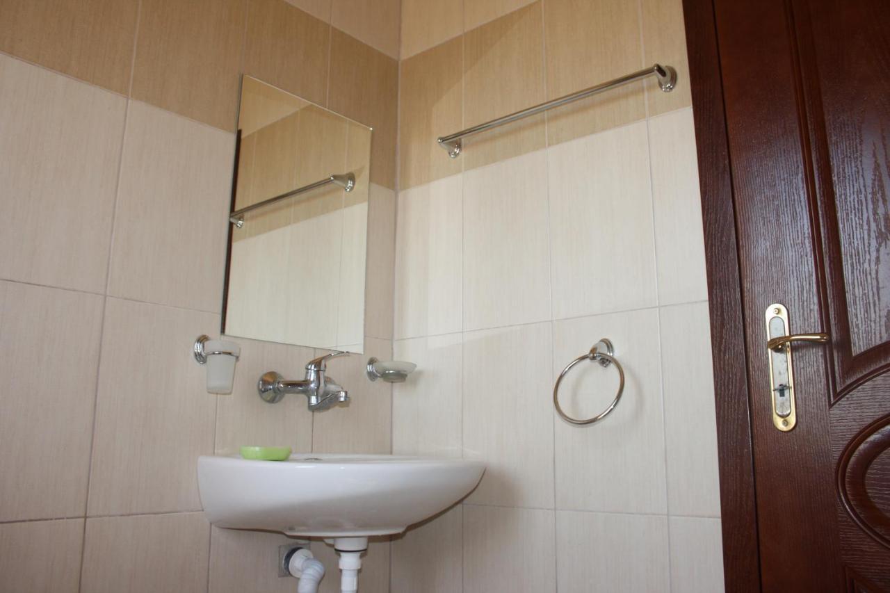 Family Hotel Akra Τσερνομόρετς Εξωτερικό φωτογραφία